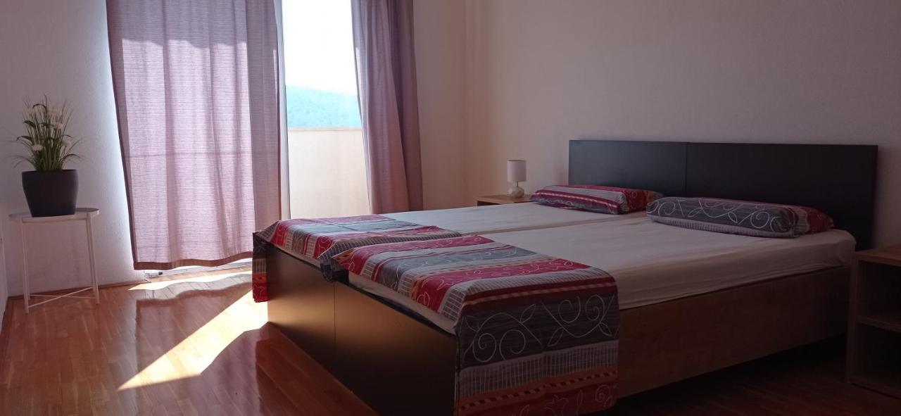 Apartmani Barisic Trogir Exterior foto