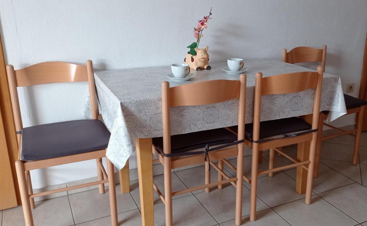 Apartmani Barisic Trogir Exterior foto
